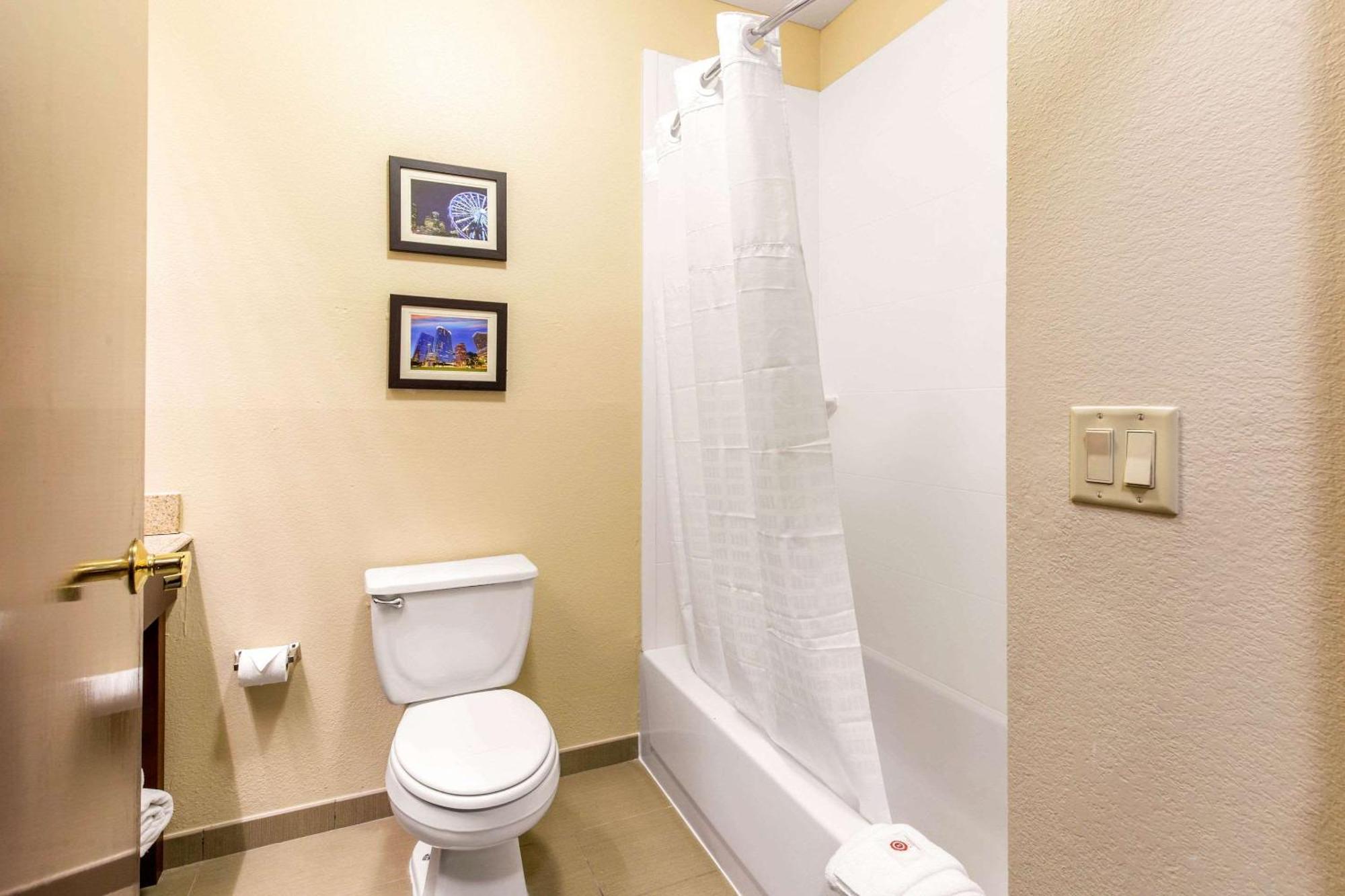 Comfort Inn & Suites Iah Bush Airport - East Humble Zewnętrze zdjęcie